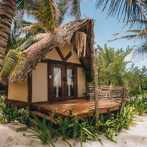 Campo de lujo Glamp Ikal, Tulum